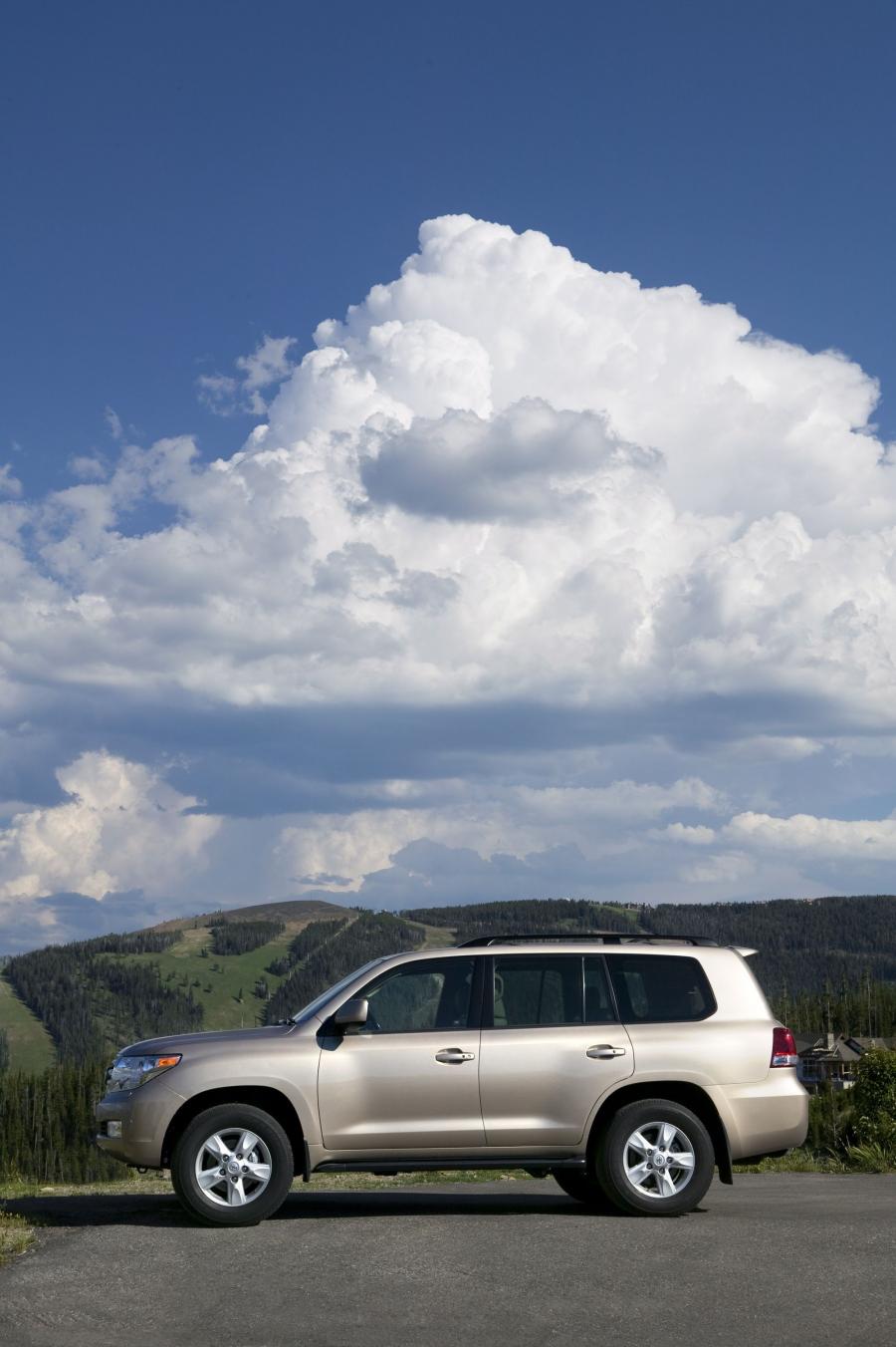  Toyota Land Cruiser 200 2009 года  (фото 54 из 83)